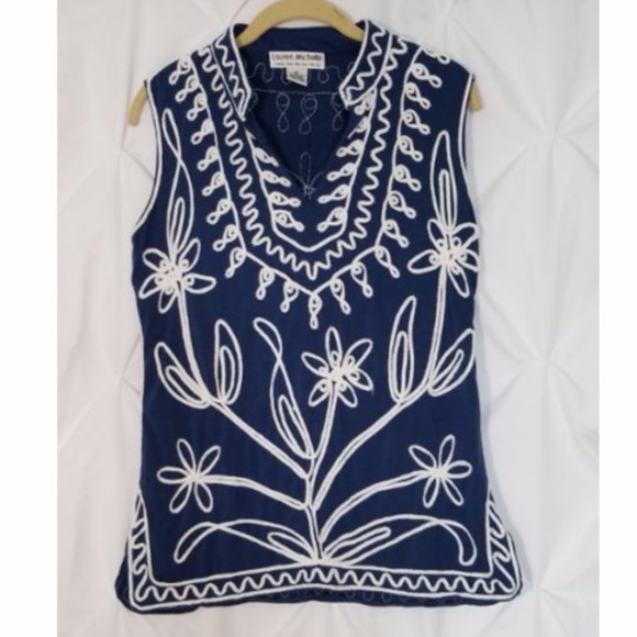 Lauren Mitchell Tops - Lauren Mitchell Sleeveless Embroidered Tank